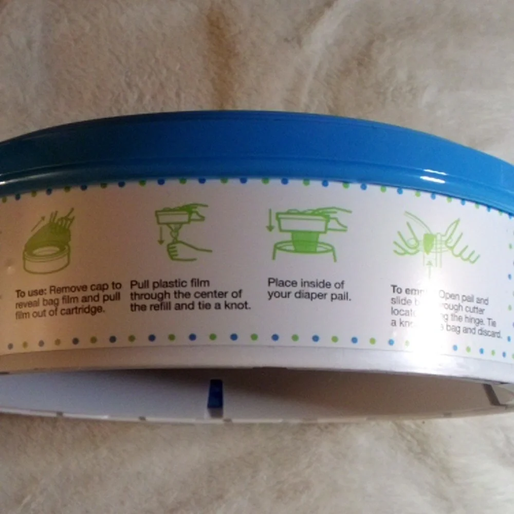 DIAPER GENIE REFILLS brand new